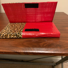 Load image into Gallery viewer, UB Designer Cheetah print color blocked clutch
